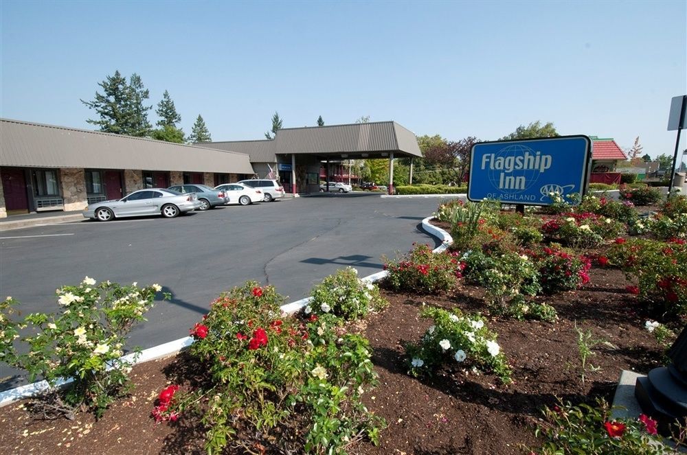 Flagship Inn Of Ashland Exterior photo